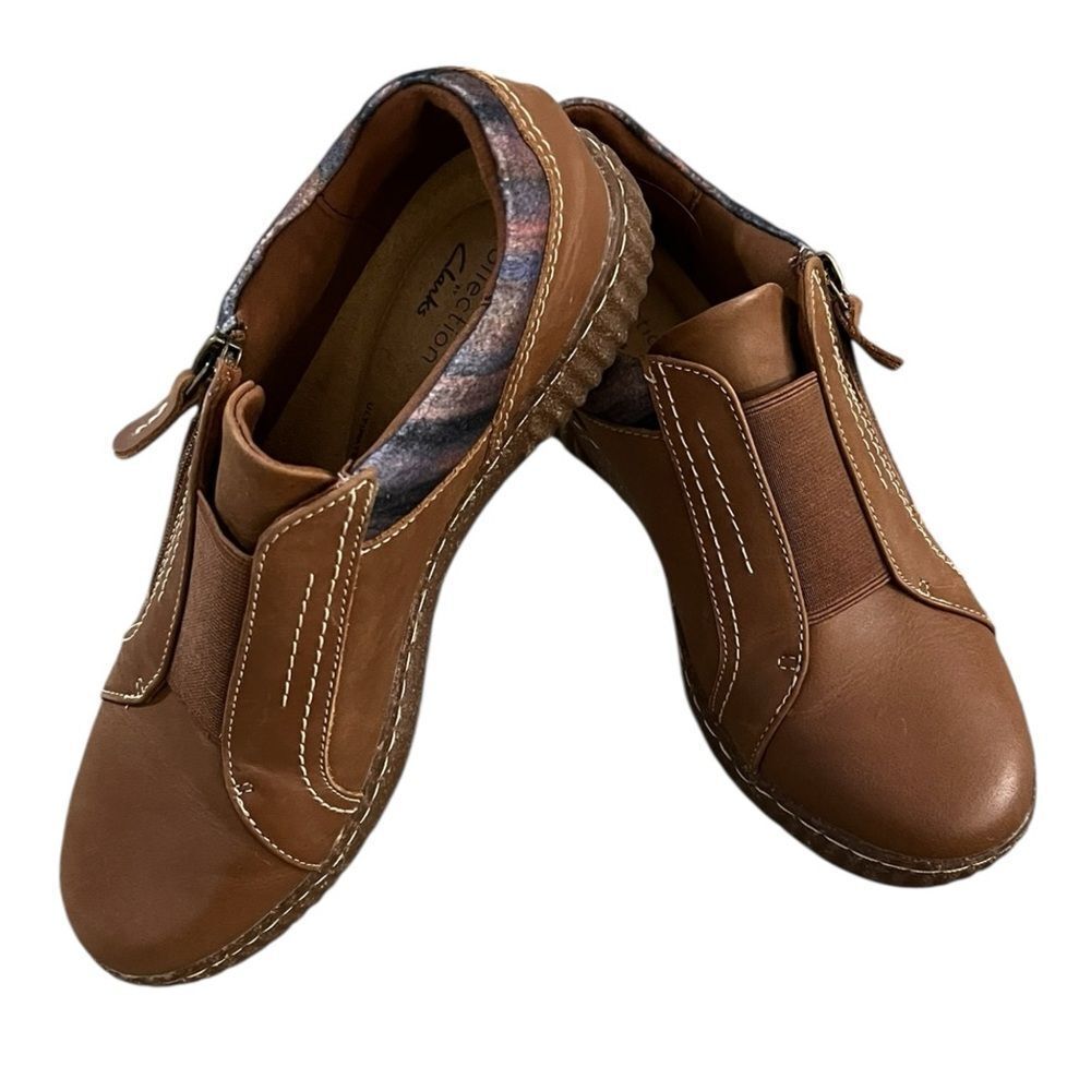 Dark Tan Leather Slip-On Shoes - Clarks - Size 8 - Like New